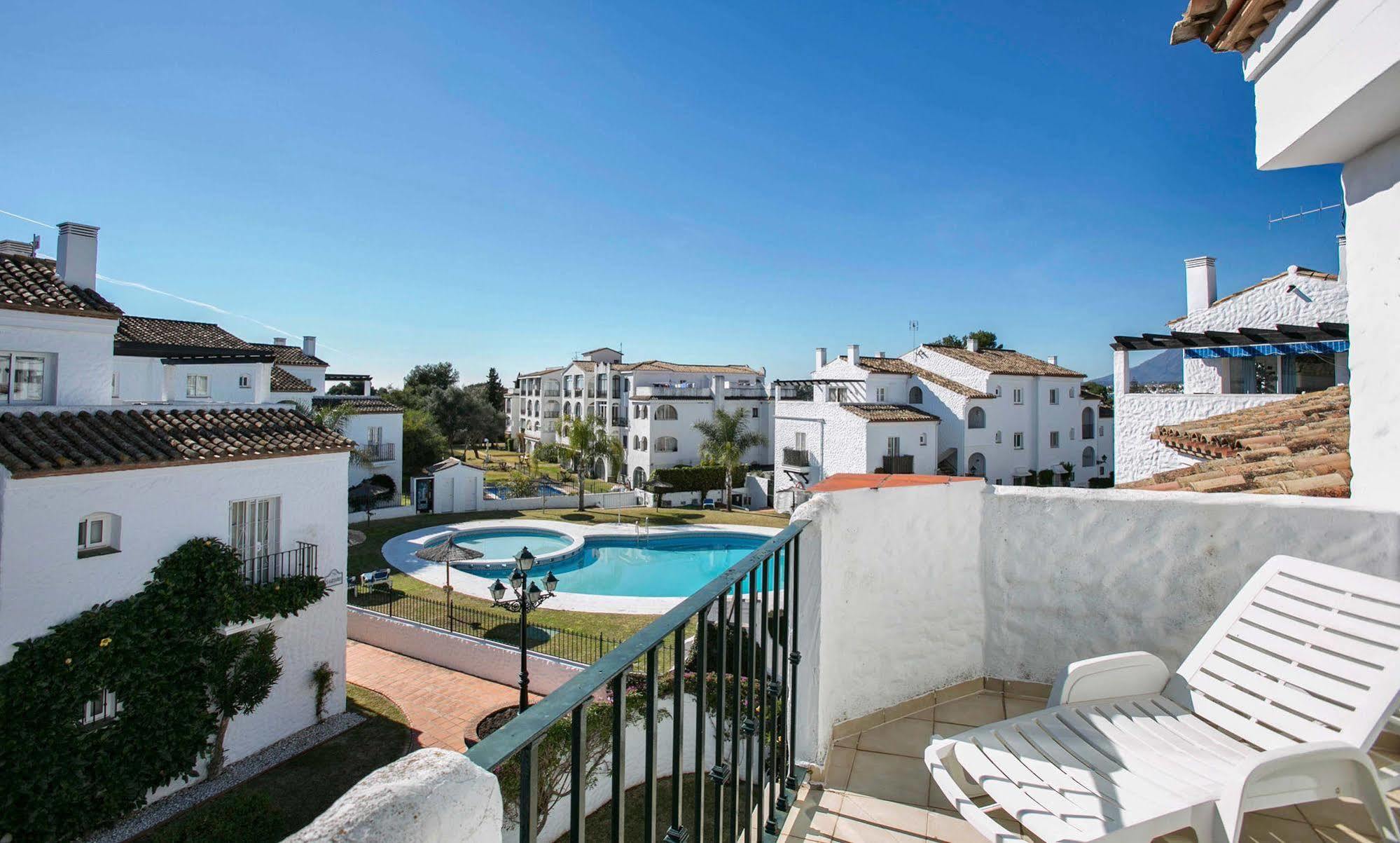 Ona Club Bena Vista Lejlighedshotel Estepona Eksteriør billede