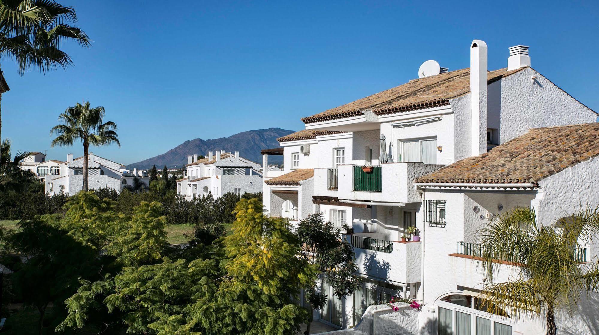 Ona Club Bena Vista Lejlighedshotel Estepona Eksteriør billede